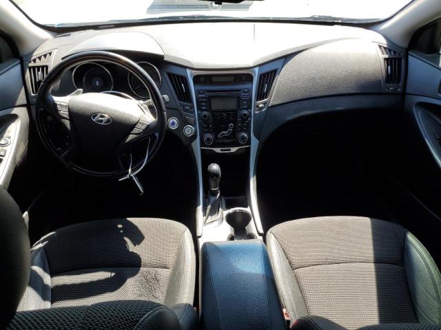 Photo 8 from auction – 2012 HYUNDAI SONATA SE with VIN 5NPEC4AB8CH367112