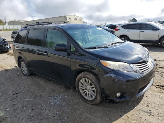Photo 4 from auction – 2011 TOYOTA SIENNA XLE with VIN 5TDYK3DC1BS048996