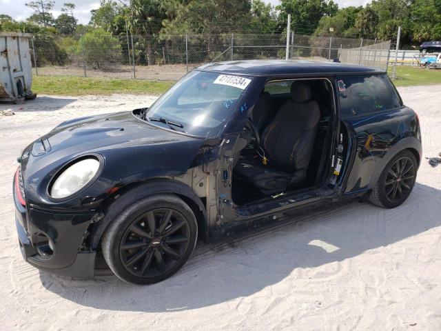 MINI COOPER S 2014 with VIN WMWXM7C5XET985607 - Photo from auction