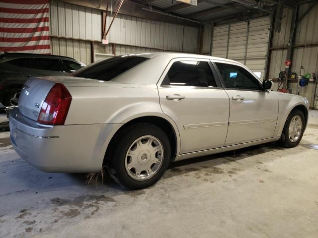 Photo 3 from auction – 2005 CHRYSLER 300 TOURIN with VIN 2C3JA53G15H691456