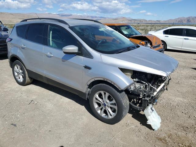 Photo 4 from auction – 2017 FORD ESCAPE SE with VIN 1FMCU0GDXHUC26766