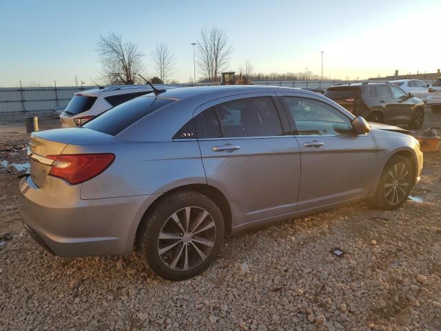 Photo 3 from auction – 2014 CHRYSLER 200 LIMITE with VIN 1C3CCBCG1EN198899