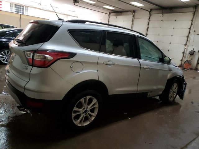 Photo 3 from auction – 2017 FORD ESCAPE SE with VIN 1FMCU9GDXHUB28468