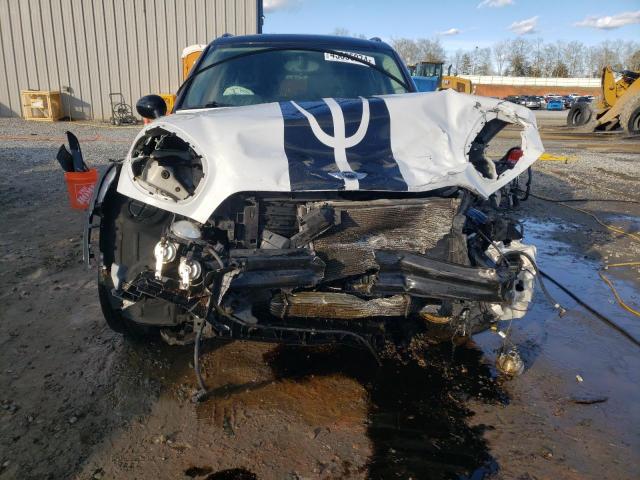 Photo 5 from auction – 2011 MINI COOPER S C with VIN WMWZC5C5XBWL53040