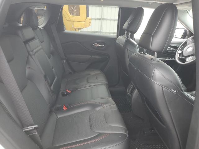 Photo 11 from auction – 2019 JEEP CHEROKEE T with VIN 1C4PJMBN3KD351556