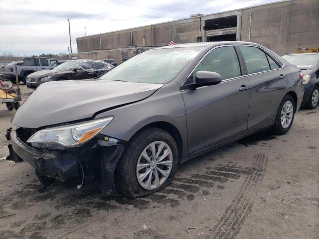 TOYOTA CAMRY LE 2016 z numerem VIN 4T4BF1FK3GR555986 - Zdjęcie z aukcji