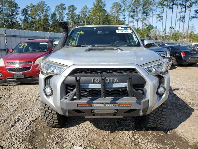 Photo 5 from auction – 2014 TOYOTA 4RUNNER SR with VIN JTEBU5JR2E5197444