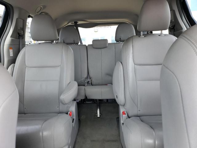 Photo 10 from auction – 2017 TOYOTA SIENNA XLE with VIN 5TDDZ3DCXHS151028