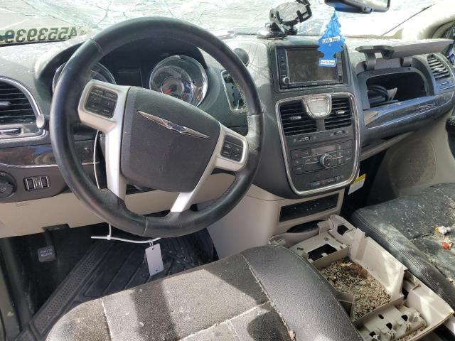 Photo 8 from auction – 2016 CHRYSLER TOWN & COU with VIN 2C4RC1BG3GR290023