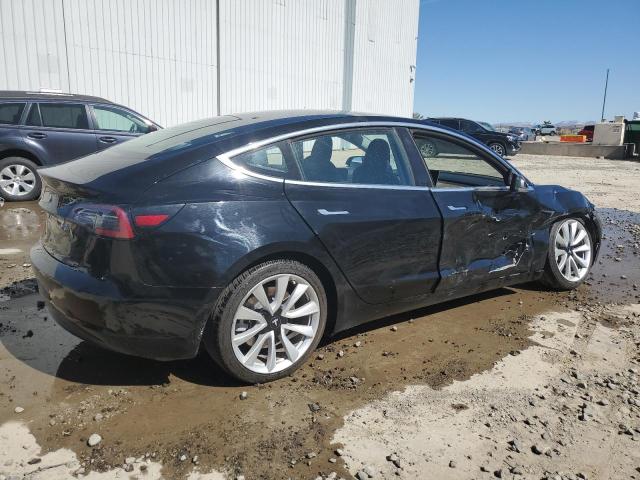 Photo 3 from auction – 2018 TESLA MODEL 3 with VIN 5YJ3E1EB9JF120915