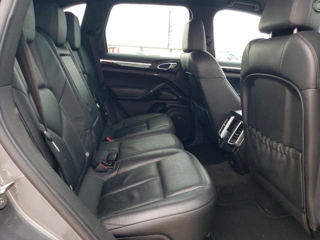 Photo 10 from auction – 2011 PORSCHE CAYENNE S with VIN WP1AB2A2XBLA42640