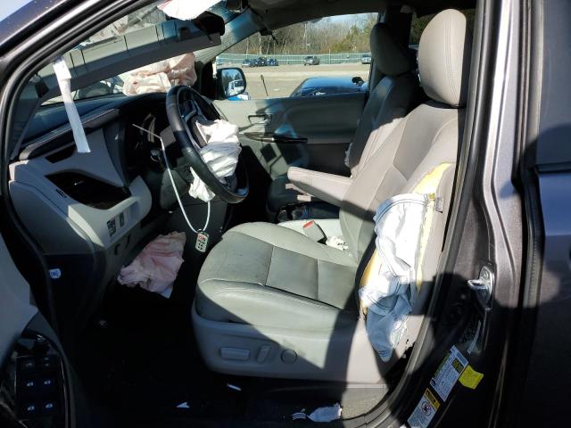 Photo 7 from auction – 2015 TOYOTA SIENNA XLE with VIN 5TDDK3DC8FS113976