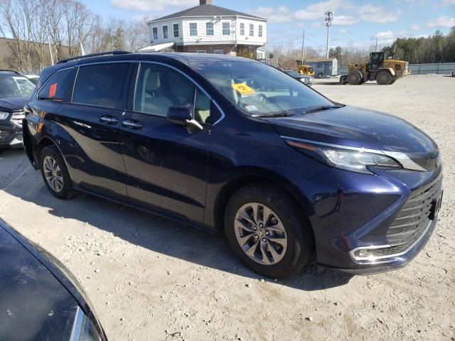 Photo 4 from auction – 2022 TOYOTA SIENNA XLE with VIN 5TDYSKFC7NS045774