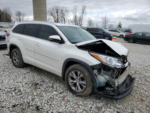 Photo 4 from auction – 2015 TOYOTA HIGHLANDER with VIN 5TDJKRFHXFS222471