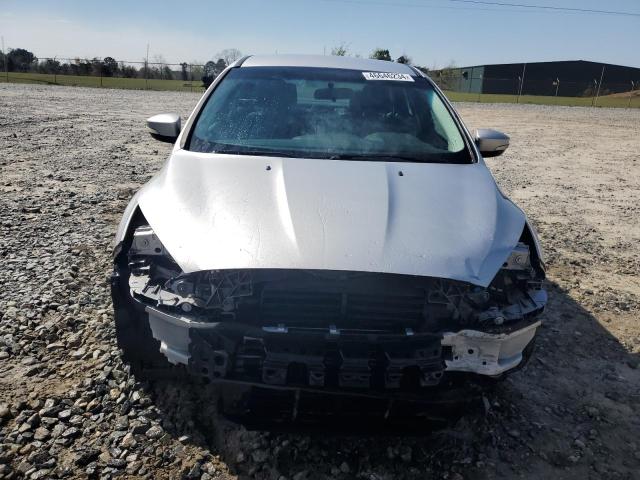 Photo 5 from auction – 2017 FORD FOCUS SE with VIN 1FADP3F23HL304852