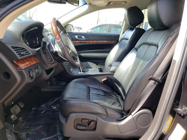 Photo 7 from auction – 2019 LINCOLN MKT with VIN 2LMHJ5AT8KBL01333
