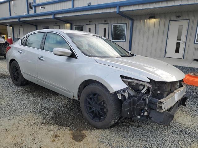 Photo 4 from auction – 2017 NISSAN ALTIMA 2.5 with VIN 1N4AL3AP5HC253744