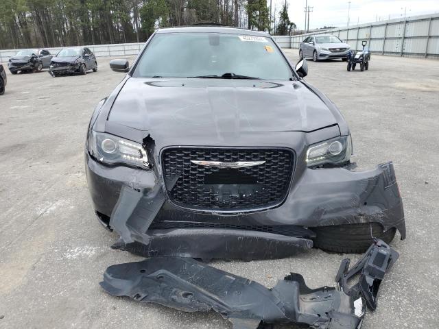 Photo 5 from auction – 2016 CHRYSLER 300 S with VIN 2C3CCABG9GH328936