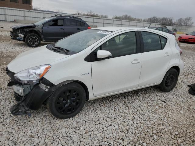 TOYOTA PRIUS C 2012 with VIN JTDKDTB39C1003192 - Photo from auction