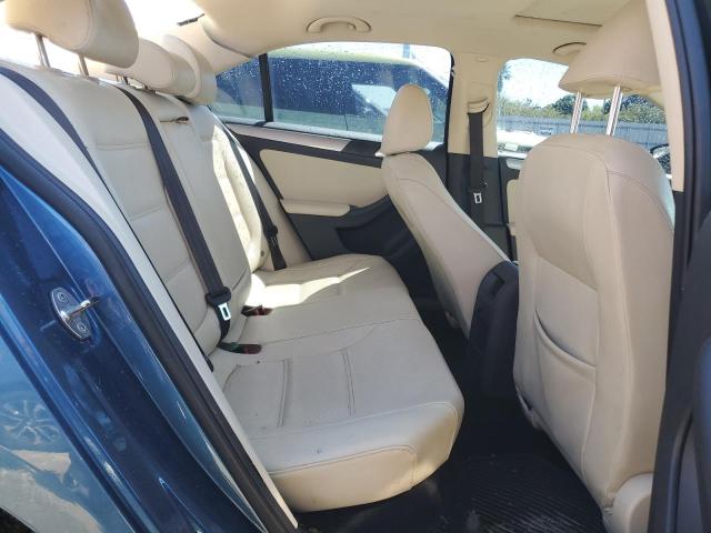 Photo 10 from auction – 2017 VOLKSWAGEN JETTA SE with VIN 3VWDB7AJ9HM321519