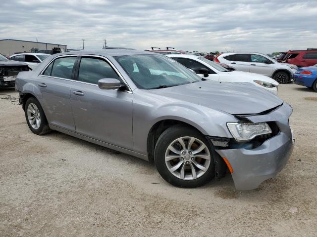 Photo 4 from auction – 2015 CHRYSLER 300 LIMITE with VIN 2C3CCAAG5FH803109