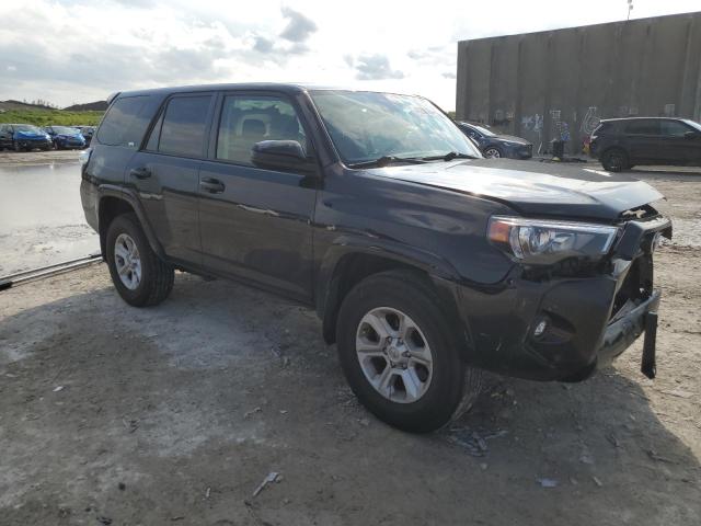 Photo 4 from auction – 2022 TOYOTA 4RUNNER SR with VIN JTEEU5JR3N5261908