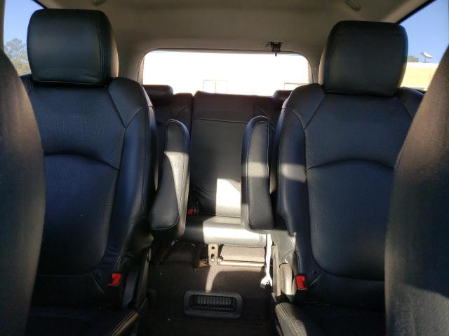 Photo 10 from auction – 2011 CHEVROLET TRAVERSE L with VIN 1GNKRGED4BJ112338