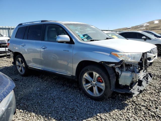 Photo 4 from auction – 2011 TOYOTA HIGHLANDER with VIN 5TDDK3EH3BS049737