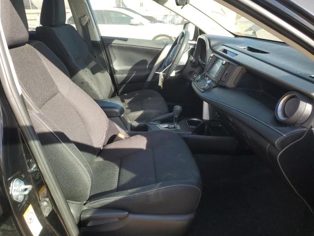 Photo 7 from auction – 2017 TOYOTA RAV4 XLE with VIN 2T3RFREV5HW645233