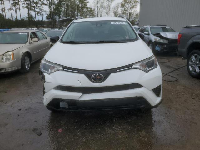Photo 5 from auction – 2017 TOYOTA RAV4 LE with VIN JTMZFREV5HJ702965