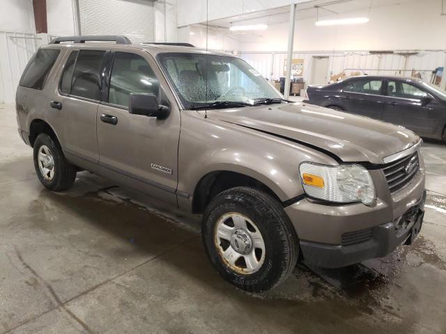 Photo 4 from auction – 2006 FORD EXPLORER X with VIN 1FMEU72E16UB03954
