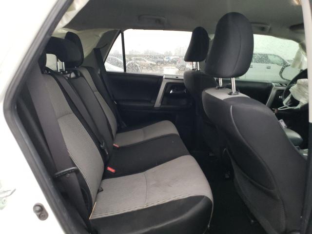 Photo 11 from auction – 2014 TOYOTA 4RUNNER SR with VIN JTEZU5JR9E5072388