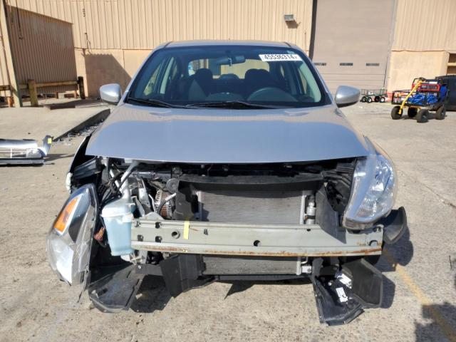 Photo 5 from auction – 2017 NISSAN VERSA S with VIN 3N1CN7AP8HL842508