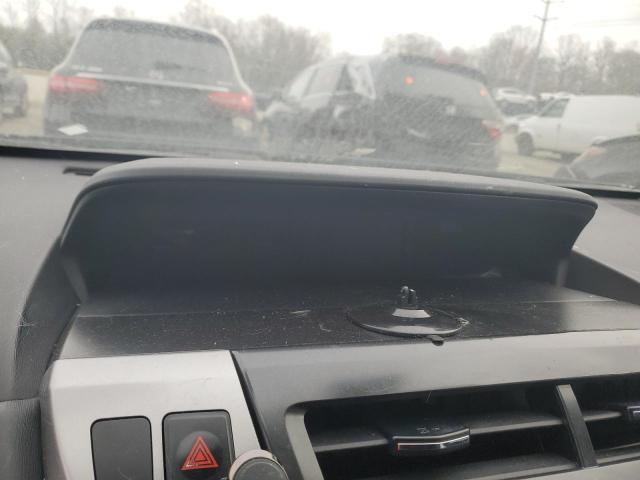 Photo 9 from auction – 2017 TOYOTA PRIUS V with VIN JTDZN3EU2HJ057960
