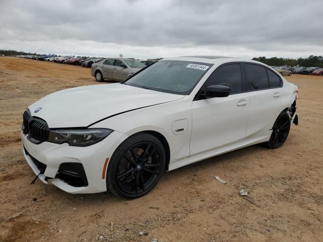 BMW 330E 2022 with VIN WBA5P7C01NFM17960 - Photo from auction