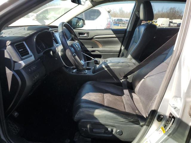Photo 7 from auction – 2017 TOYOTA HIGHLANDER with VIN 5TDDZRFHXHS448196