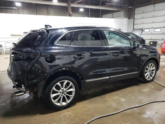 Photo 3 from auction – 2016 LINCOLN MKC SELECT with VIN 5LMCJ2C90GUJ23695