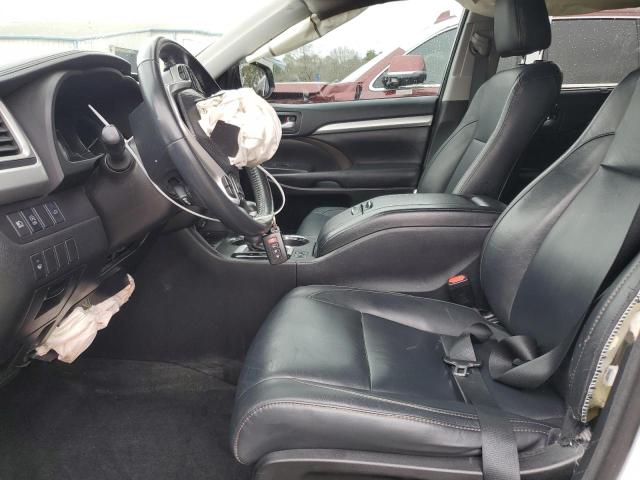 Photo 7 from auction – 2018 TOYOTA HIGHLANDER with VIN 5TDKZRFH6JS529354