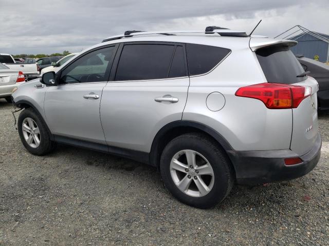 Photo 2 from auction – 2013 TOYOTA RAV4 XLE with VIN JTMRFREV7D5021628