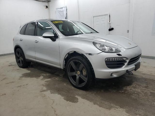 Photo 4 from auction – 2011 PORSCHE CAYENNE S with VIN WP1AB2A25BLA44022