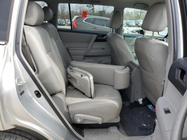 Photo 11 from auction – 2011 TOYOTA HIGHLANDER with VIN 5TDZK3EH2BS042686
