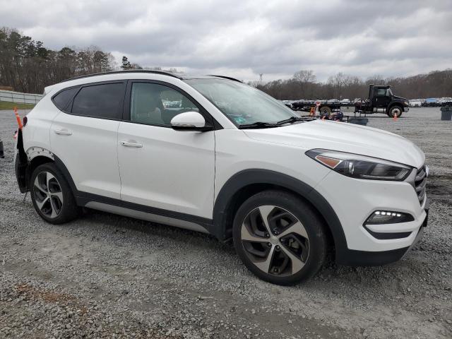 Photo 4 from auction – 2018 HYUNDAI TUCSON VAL with VIN KM8J3CA26JU755320
