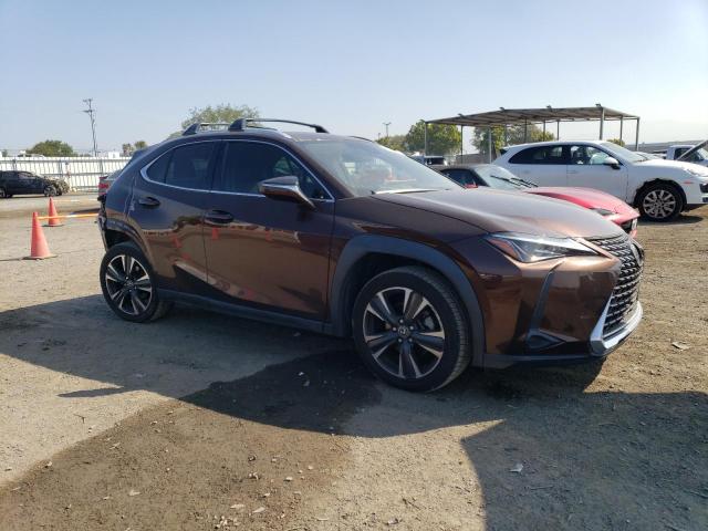 Photo 4 from auction – 2019 LEXUS UX 200 with VIN JTHY3JBH9K2013533