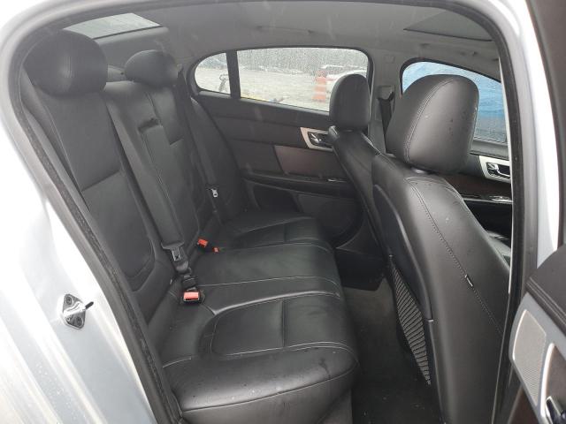 Photo 10 from auction – 2012 JAGUAR XF with VIN SAJWA0FB9CLS49630