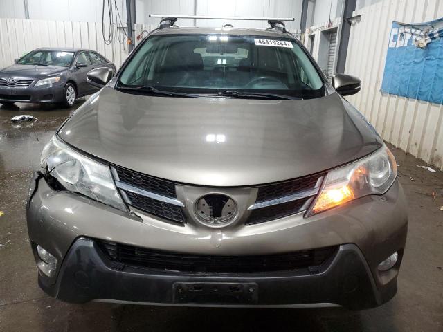 Photo 5 from auction – 2015 TOYOTA RAV4 XLE with VIN 2T3RFREV3FW233549