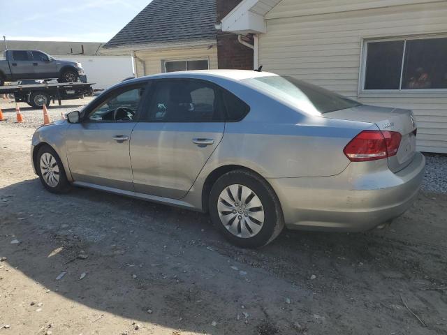 Photo 2 from auction – 2013 VOLKSWAGEN PASSAT S with VIN 1VWAP7A32DC001833