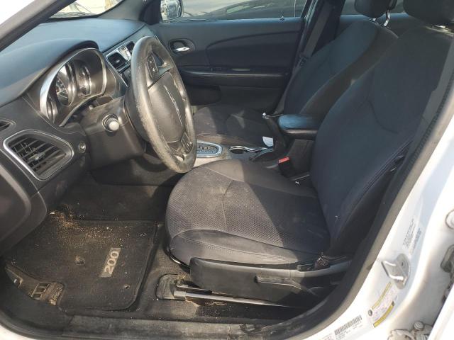Photo 7 from auction – 2014 CHRYSLER 200 LX with VIN 1C3CCBAB0EN142895