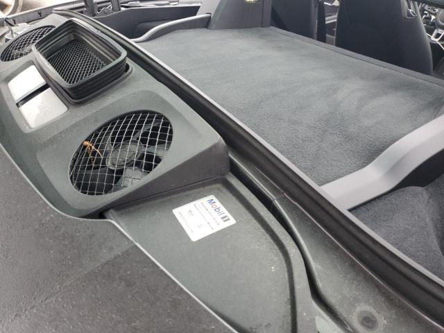 Photo 11 from auction – 2017 PORSCHE 911 TARGA with VIN WP0BB2A99HS136820