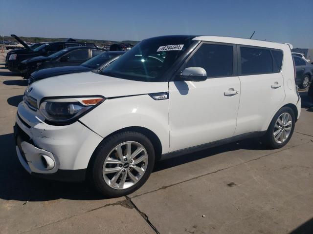 KIA SOUL + 2017 con VIN KNDJP3A56H7440738 - Foto de la subasta