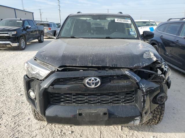 Photo 5 from auction – 2019 TOYOTA 4RUNNER SR with VIN JTEBU5JR3K5612489